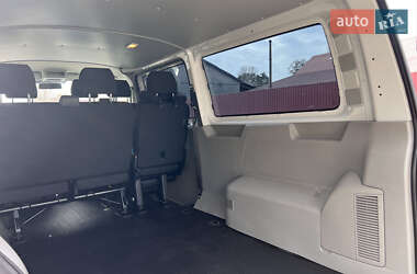 Минивэн Volkswagen Transporter 2015 в 