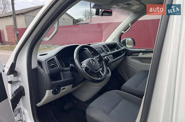 Минивэн Volkswagen Transporter 2015 в 