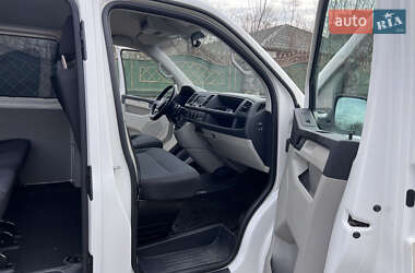 Минивэн Volkswagen Transporter 2015 в 