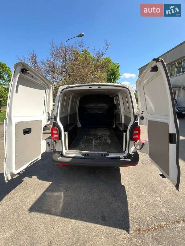 Грузовой фургон Volkswagen Transporter 2018 в Киеве