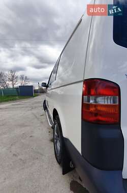 Минивэн Volkswagen Transporter 2008 в 