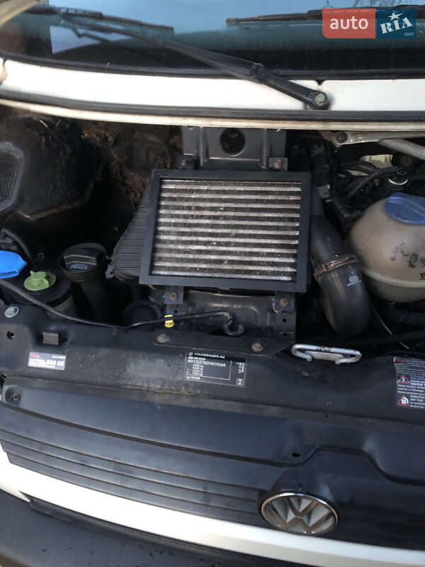 Минивэн Volkswagen Transporter 2000 в Камне-Каширском