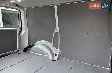 Вантажний фургон Volkswagen Transporter 2020 в 
