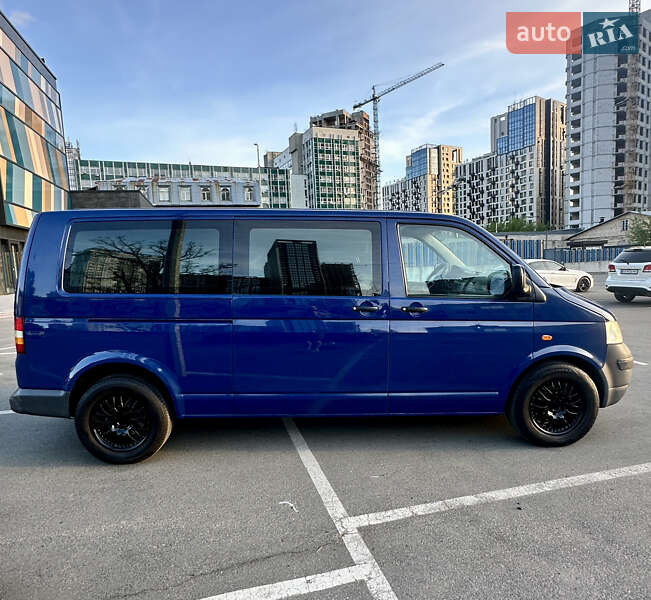 Минивэн Volkswagen Transporter 2003 в Киеве