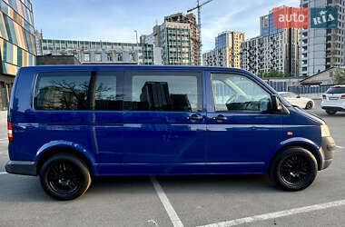 Мінівен Volkswagen Transporter 2003 в 
