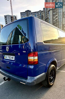 Мінівен Volkswagen Transporter 2003 в 