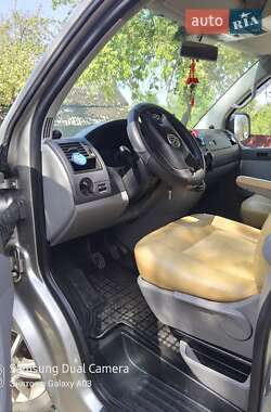 Минивэн Volkswagen Transporter 2004 в 