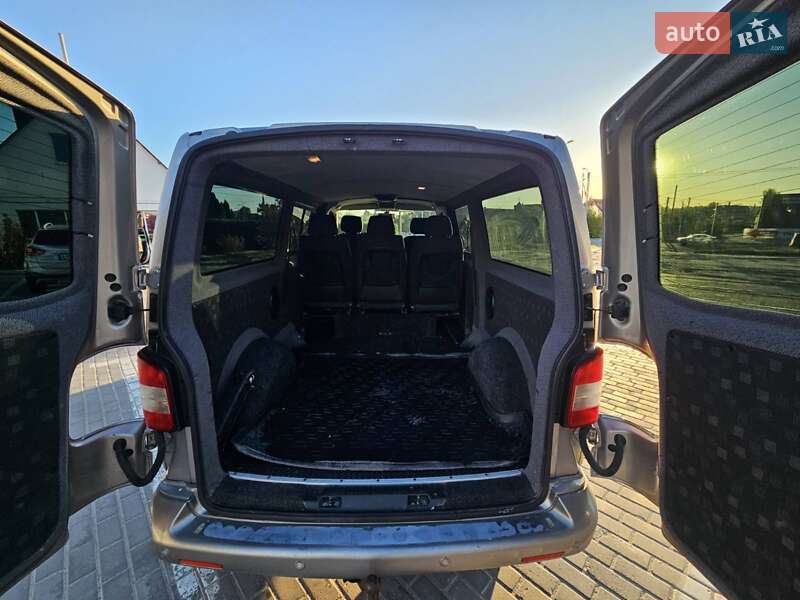 Минивэн Volkswagen Transporter 2011 в Харькове