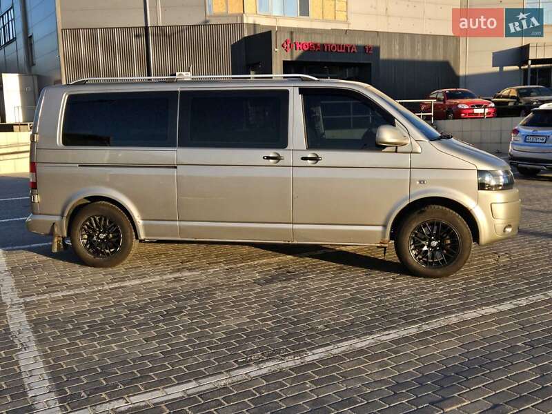 Минивэн Volkswagen Transporter 2011 в Харькове