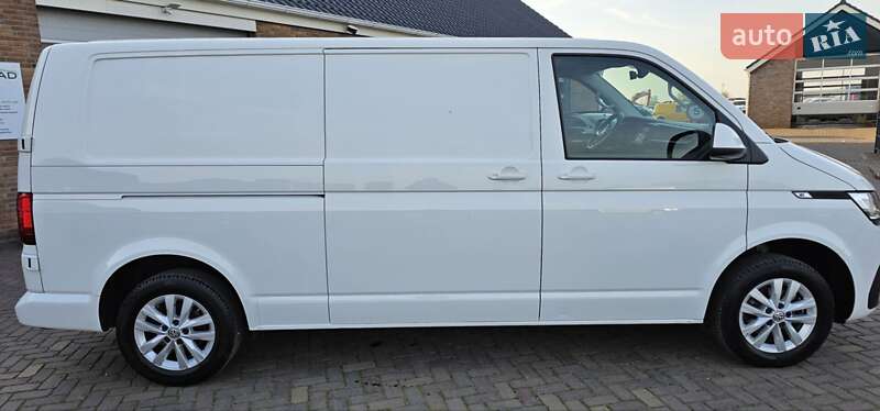 Вантажний фургон Volkswagen Transporter 2021 в Тернополі