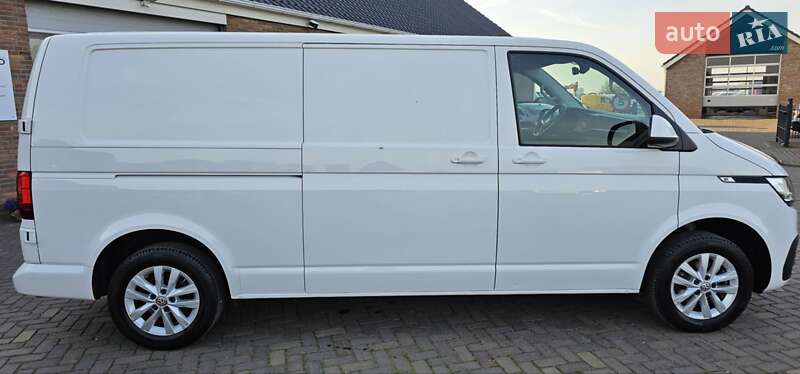 Вантажний фургон Volkswagen Transporter 2021 в Тернополі