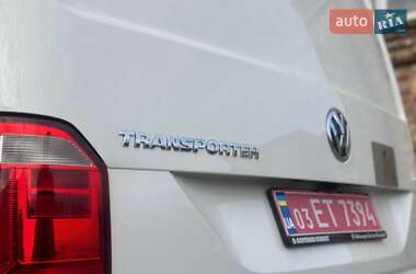 Грузовой фургон Volkswagen Transporter 2017 в 