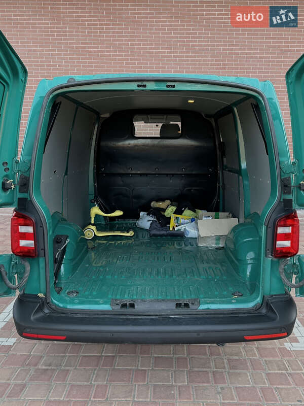 Грузовой фургон Volkswagen Transporter 2019 в Одессе