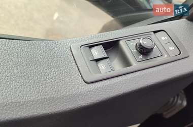Грузовой фургон Volkswagen Transporter 2019 в 