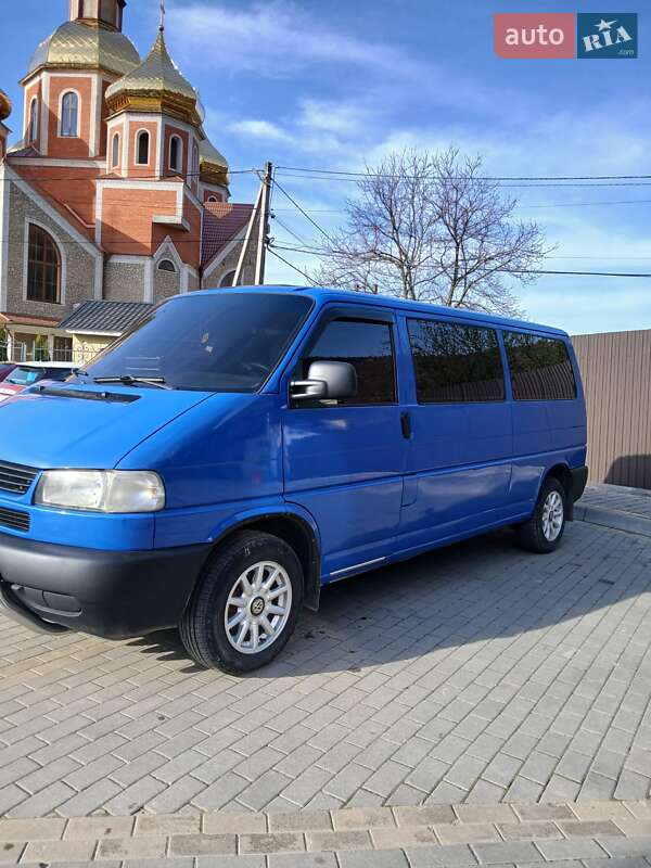 Минивэн Volkswagen Transporter 2001 в 