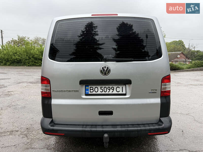 Мінівен Volkswagen Transporter 2016 в Кременці