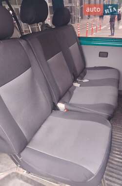 Минивэн Volkswagen Transporter 2006 в 