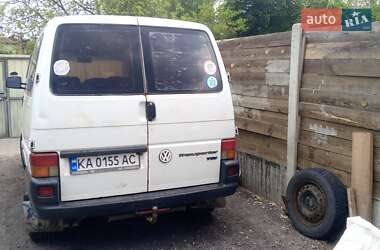 Минивэн Volkswagen Transporter 2000 в 