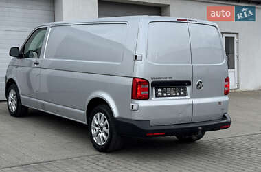 Грузовой фургон Volkswagen Transporter 2016 в 