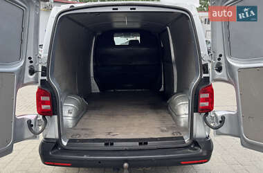 Грузовой фургон Volkswagen Transporter 2016 в 