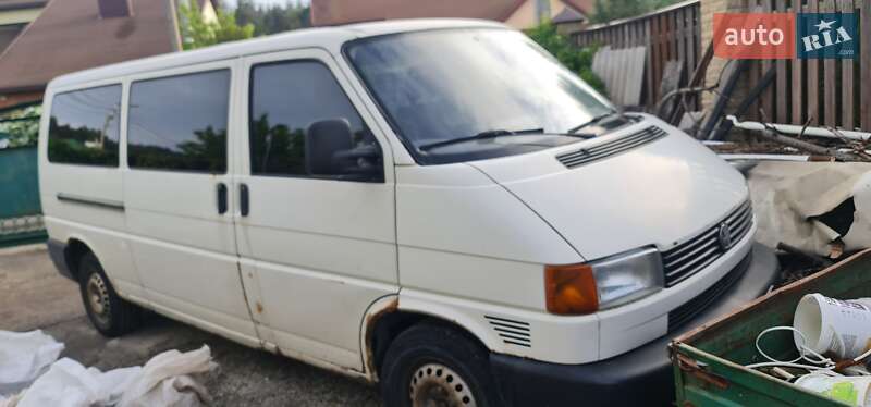 Минивэн Volkswagen Transporter 2001 в Черкассах