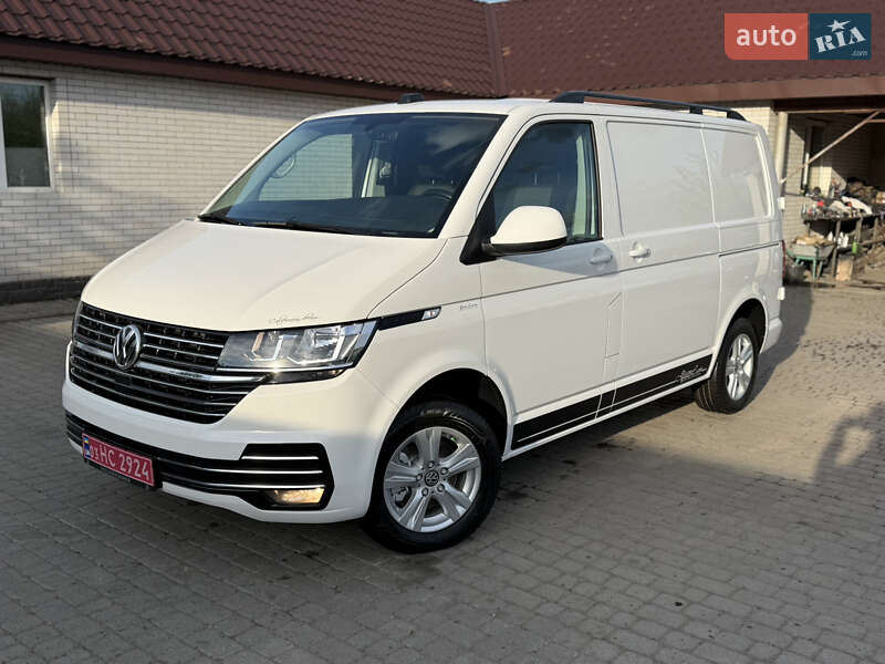Грузовой фургон Volkswagen Transporter 2020 в 