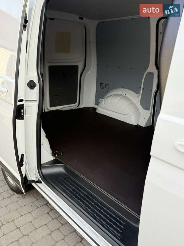 Вантажний фургон Volkswagen Transporter 2020 в Києві