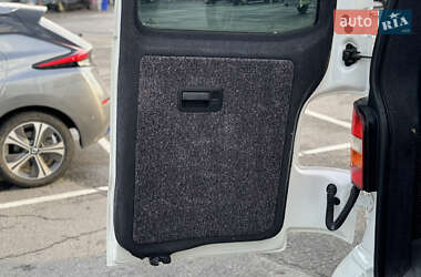Мінівен Volkswagen Transporter 2005 в 