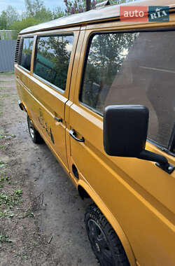 Мінівен Volkswagen Transporter 1987 в 