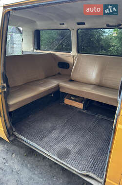 Мінівен Volkswagen Transporter 1987 в 