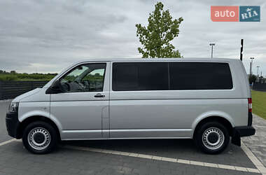 Минивэн Volkswagen Transporter 2013 в 