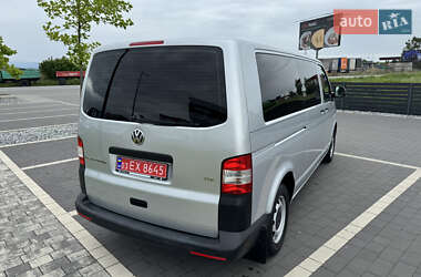 Минивэн Volkswagen Transporter 2013 в 