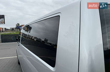 Минивэн Volkswagen Transporter 2013 в 