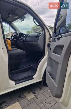 Минивэн Volkswagen Transporter 2003 в 