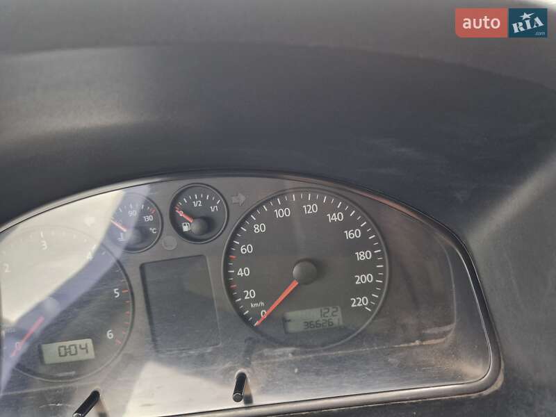 Минивэн Volkswagen Transporter 2003 в Бориславе