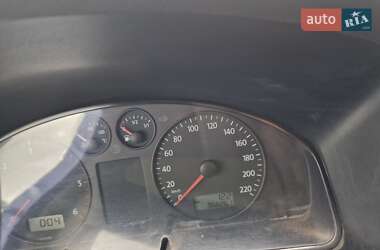 Минивэн Volkswagen Transporter 2003 в 