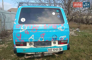 Минивэн Volkswagen Transporter 1983 в 
