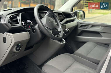 Грузовой фургон Volkswagen Transporter 2021 в 