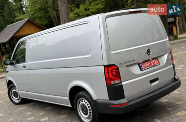Грузовой фургон Volkswagen Transporter 2021 в 