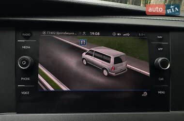 Грузовой фургон Volkswagen Transporter 2021 в 