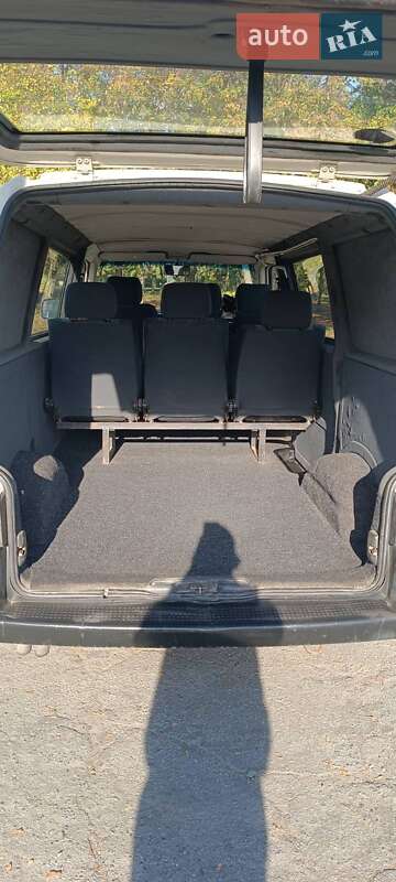 Минивэн Volkswagen Transporter 2001 в Владимире