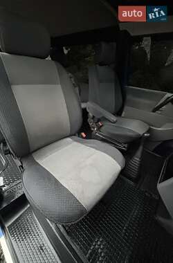 Минивэн Volkswagen Transporter 2001 в 
