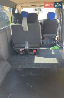 Минивэн Volkswagen Transporter 2001 в 