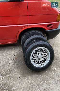 Минивэн Volkswagen Transporter 2002 в 
