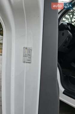 Грузовой фургон Volkswagen Transporter 2019 в 