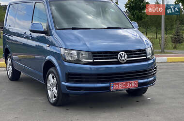 Грузовой фургон Volkswagen Transporter 2017 в 