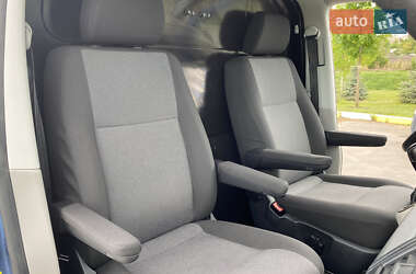Грузовой фургон Volkswagen Transporter 2017 в 