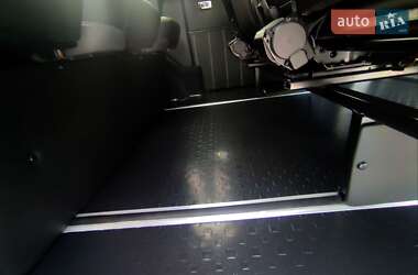 Мінівен Volkswagen Transporter 2019 в 