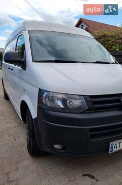 Вантажний фургон Volkswagen Transporter 2015 в 