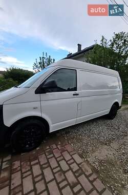 Вантажний фургон Volkswagen Transporter 2015 в 